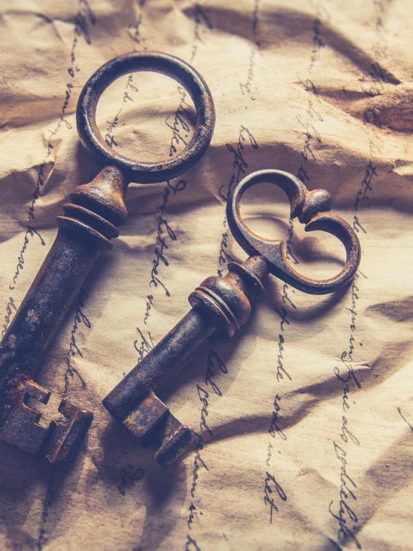 Mapping the World in a Letter 